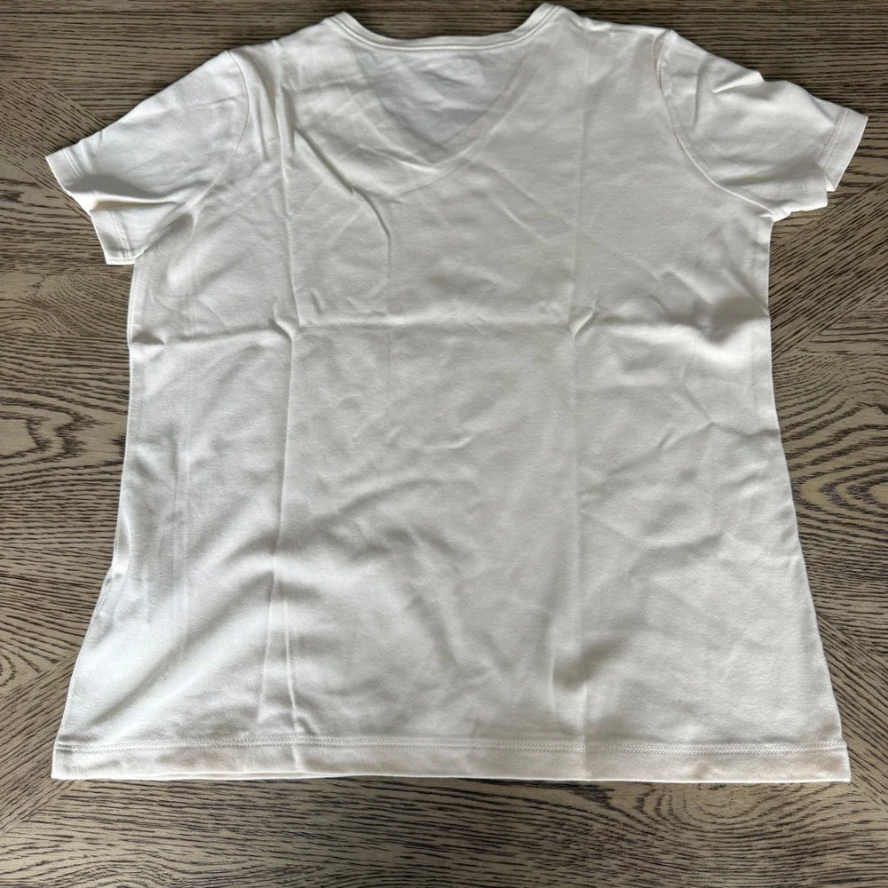 LL Bean Womens Cream V-Neck Short Sleeve 100% Cotton T-Shirt Size S 0BJV8 - Picture 3 of 7
